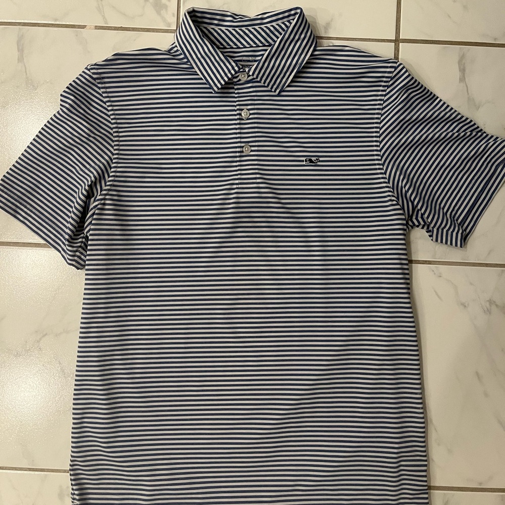 Mens Small Performance Vineyard Vines Golf Polo. No stains. Lightly used.